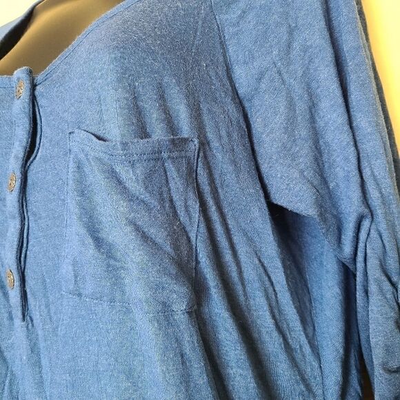 Bobeau Henley Top   - Picture 3 of 8